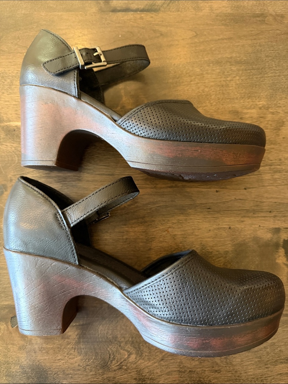 NWOT b.o.c. Born Concept Gia Clogs Black Mary Jane Style Clogs - Size 8 - Picture 6 of 8